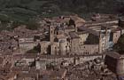 Marche. Urbino, veduta aerea.